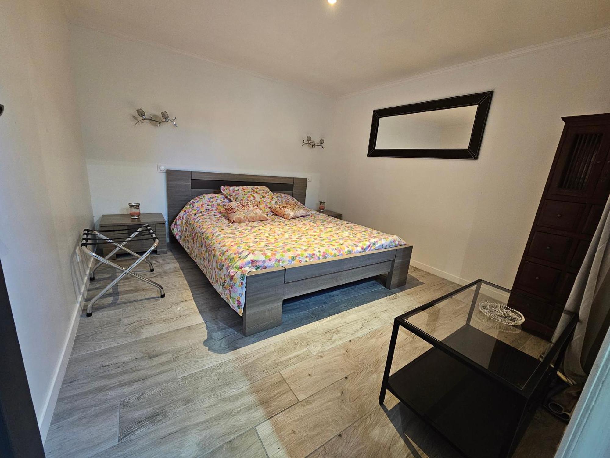 Appartement 1 *